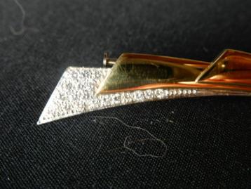 NIEUWE TWEEKLEURIGE BROCHE VAN GEEL GOUD EN 18 KARAAT WITGOU beschikbaar voor biedingen