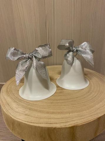 Kerstdecoratie  :  set van 2 klokjes beschikbaar voor biedingen