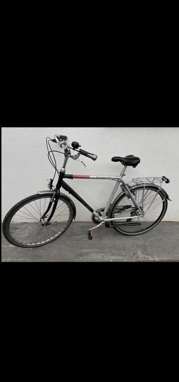 Herenfiets beschikbaar voor biedingen