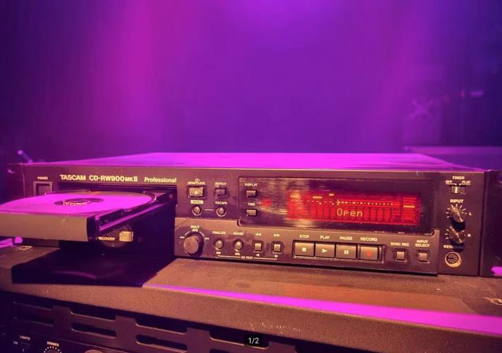 Tascam CD-RW900MK2 Pro cd-recorder, Audio, Tv en Foto, Cd-spelers, Gebruikt, Overige merken, Ophalen