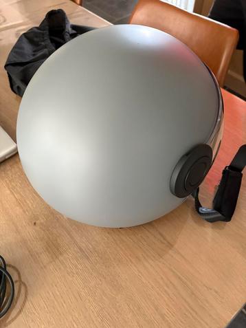 Motorhelm vinz beschikbaar voor biedingen