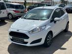 Ford Fista 1.2L Benzine 2016, Auto's, Ford, Wit, Bedrijf, Fiësta, 1242 cc