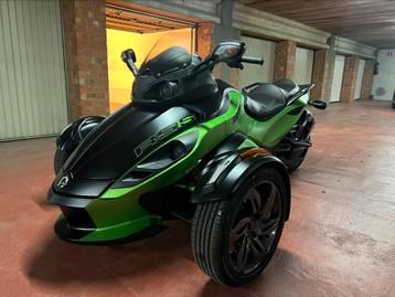 CAN AM SPYDER RSS 2014 SEMI-AUTO 6500km beschikbaar voor biedingen
