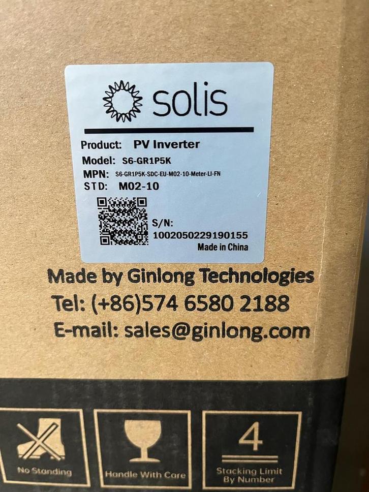 Solis omvormers nieuw in de doos en 2 pylontech batterijen, Doe-het-zelf en Bouw, Zonnepanelen en Toebehoren, Nieuw, Overige typen