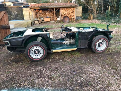 Triumph TR6 (1973), in restauratie, Auto's, Oldtimers, Particulier, Lichtmetalen velgen, Metaalkleur, Sportstoelen, Benzine, Cabriolet
