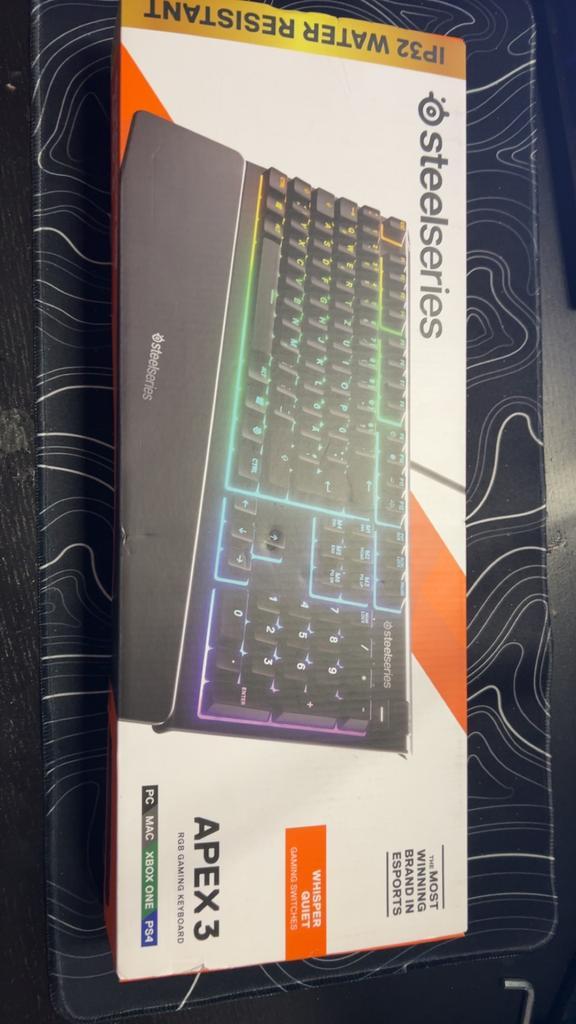 Steelseries APEX 3, Informatique & Logiciels, Claviers, Comme neuf, Azerty, Filaire, Ergonomique, Clavier gamer, Enlèvement ou Envoi