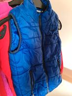 Veste bleue sans manche Outerwear Taille 128 8 ans, Enfants & Bébés, Garçon, Comme neuf, Enlèvement, Outerwear