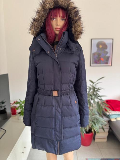 Warm belted coat with down, feathers and fur Esprit (size M), Kleding | Dames, Jassen | Winter, Zo goed als nieuw, Maat 38/40 (M)