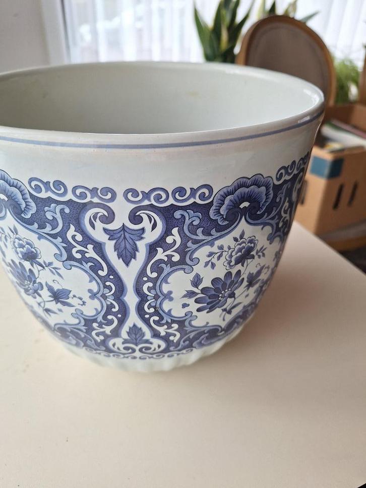 Delftse overpotten/cachepots, Tuin en Terras, Bloempotten, Gebruikt, Aardewerk, Binnen, Ophalen