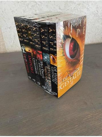 6x splinternieuwe boeken can Pieter Aspe( geseald) beschikbaar voor biedingen