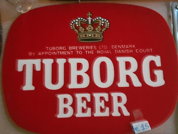 Tuborg bord rood, Verzamelen, Biermerken, Zo goed als nieuw, Ophalen of Verzenden