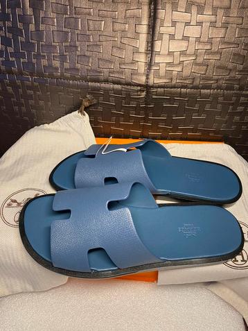 Sandales Hermès, Neuf, Enlèvement ou Envoi, Hermes, Bleu