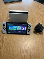 Nintendo Switch OLED met 15 TOP GAMES, Games en Spelcomputers, Ophalen, Zo goed als nieuw, Switch OLED