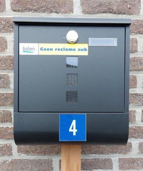 Metalen brievenbus, Tuin en Terras, Brievenbussen, Zo goed als nieuw, Wandbrievenbus, Staal, Ophalen