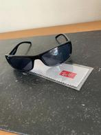 sportieve zwarte zonnebril Ray-Ban, Ophalen, Zonnebril, Zwart, Zo goed als nieuw