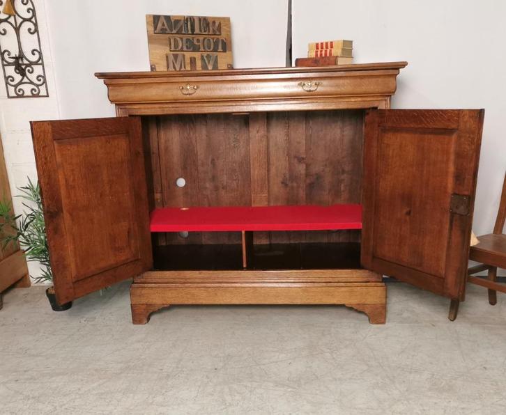 Grote antieke Louis Philippe BAHUT tv-kast eik H 139 B 153, Huis en Inrichting, Kasten |Televisiemeubels, Gebruikt, 150 tot 200 cm