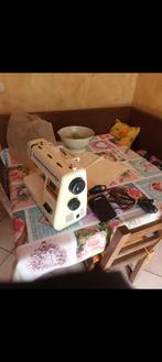 Machine a coudre voir photos, Enlèvement, Machine à coudre