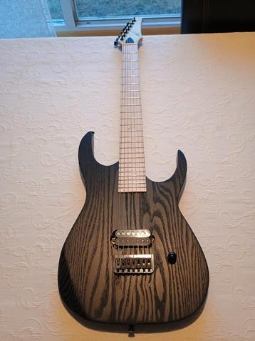 Prachtige handmade 7 string tekoop/ruil beschikbaar voor biedingen