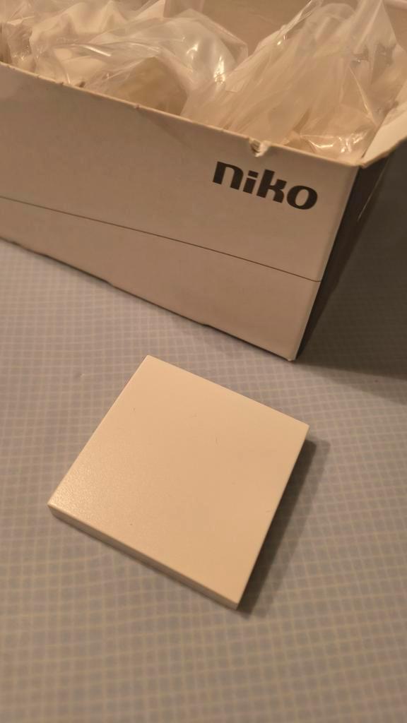 Niko centraalplaat (elektronische schakelaar...), Bricolage & Construction, Électricité & Câbles, Interrupteur, Interrupteur, Enlèvement