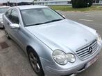 Mercedes 180 coupe Sport, Autos, Mercedes-Benz, Cuir, Argent ou Gris, Achat, Carnet d'entretien