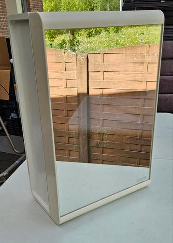Allibert vintage/retro badkamerkast - badkamermeubel, Huis en Inrichting, Badkamer | Badkamermeubels, Ophalen, Zo goed als nieuw