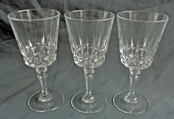 Cristal d'Arques Lady Victoria 3x witte wijnglas kristal H14, Antiek en Kunst, Antiek | Glaswerk en Kristal, Verzenden