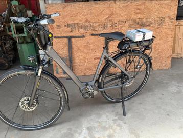 Splinternieuwe fiets Bosch active line  beschikbaar voor biedingen