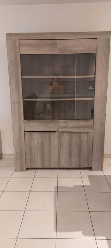 Volledige living set  beschikbaar voor biedingen