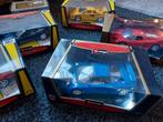 Lot Burago 1/18 + 1/24 + 1/42 + F1 kalenders, Hobby en Vrije tijd, Modelauto's | 1:24, Ophalen, Gebruikt, Burago