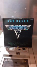 Vinyl singel van halen runnin with the devil zie foto, CD & DVD, Vinyles | Hardrock & Metal, Comme neuf, Enlèvement ou Envoi