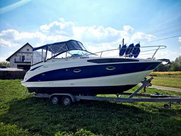 Bayliner 265 siera, 6 mètres ou plus, Enlèvement ou Envoi, Polyester, Essence