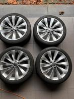 VW scirocco velgen 18 inch - met banden, Auto-onderdelen, Ophalen, 18 inch, Banden en Velgen, 235 mm