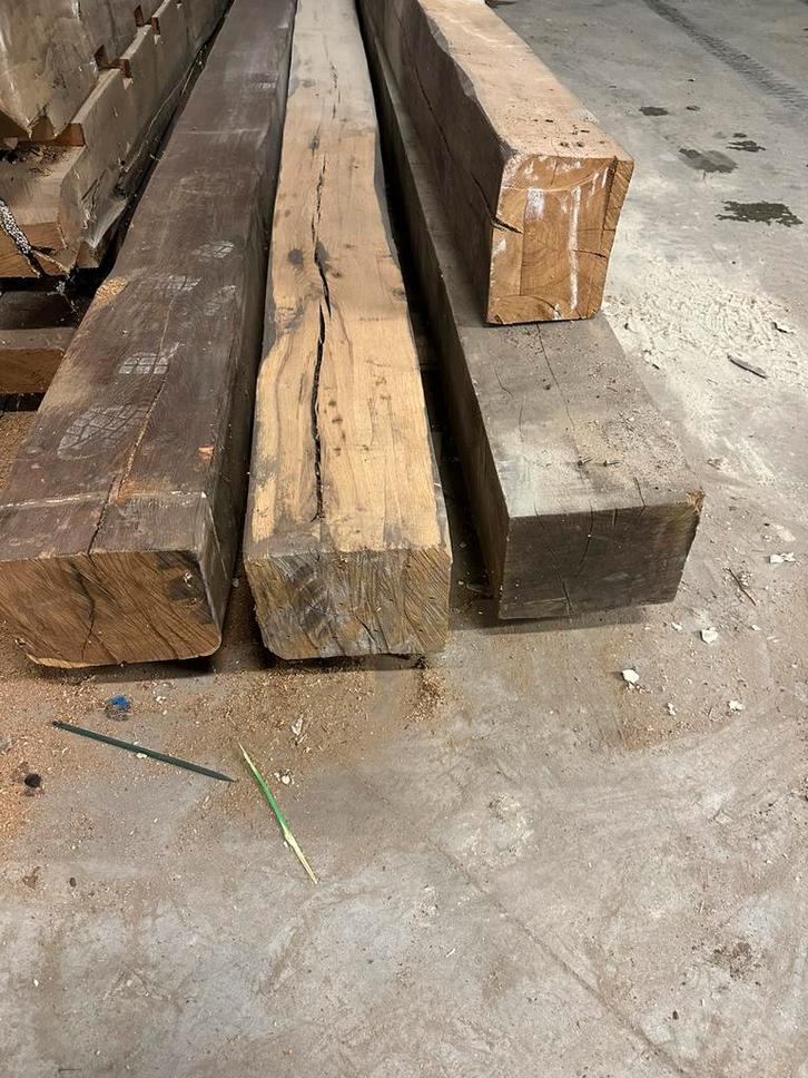 4 eiken balken 18 x 24 cm, Tuin en Terras, Palen, Balken en Planken, Gebruikt, Balken, 250 cm of meer, Hardhout, Ophalen
