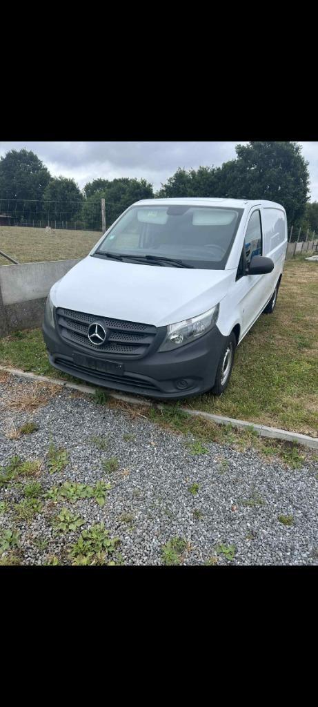 Mercedes Vito 111 cdi, Auto's, Mercedes-Benz, Particulier, Vito, Diesel, Euro 4, 4 deurs, Handgeschakeld, Wit, Zwart, Leder, Ophalen