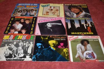 45t vinyls 12 lijsten, meer dan 1.000 titels  beschikbaar voor biedingen