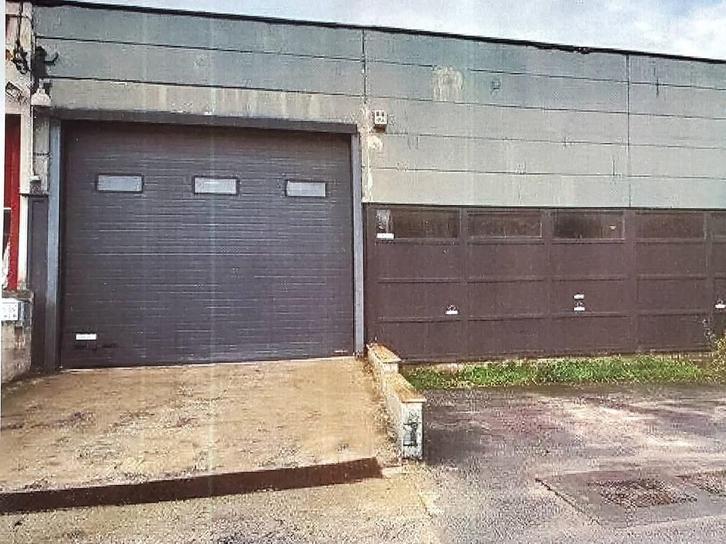 Entrepots /box a louer Genappe, Immo, Garages en Parkeerplaatsen, Provincie Waals-Brabant