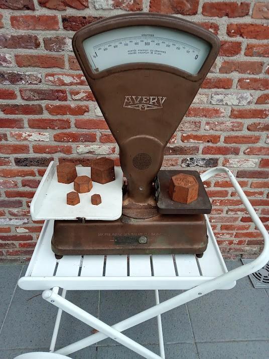 oude weegschaal 50€., Antiek en Kunst, Antiek | Gereedschap en Instrumenten, Ophalen
