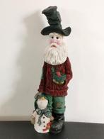 Beeld van zwerver met sneeuwman in kerstkleuren 35cm, Diversen, Ophalen of Verzenden, Nieuw