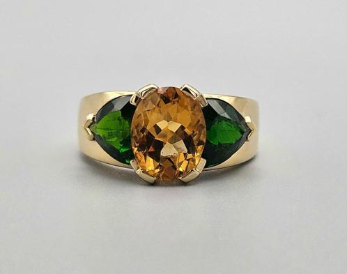 GoudenVintage ring edelsteen citrien en smaragd. 2024/77., Handtassen en Accessoires, Ringen, Zo goed als nieuw, Dame, 17 tot 18