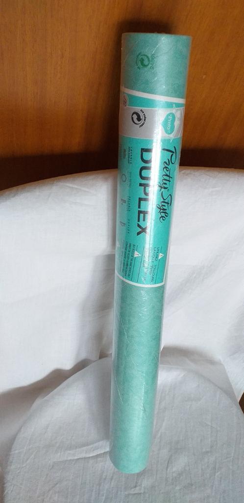 1 rol groen behang, Antiek en Kunst, Antiek | Tapijten, Tafelkleden en Textiel, Ophalen of Verzenden