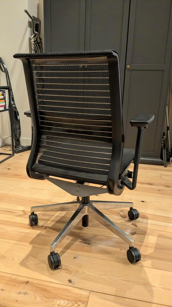 Chaise roulante de bureau ergonomique en bon état, Maison & Meubles, Chaises de bureau, Chaise de bureau, Enlèvement