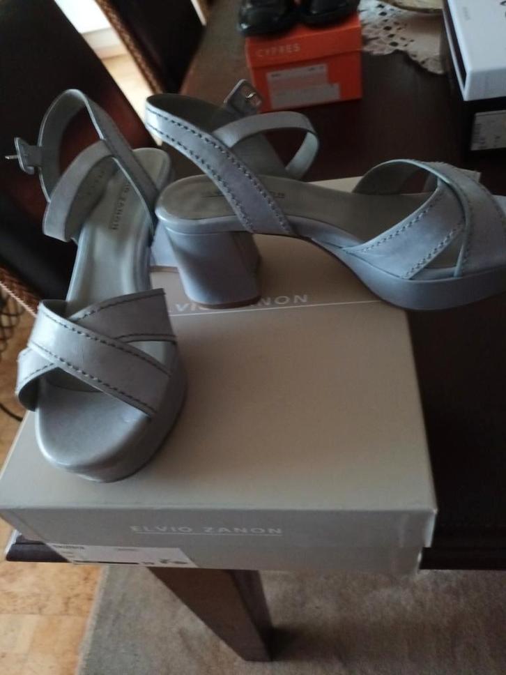 Volledig nieuw paar damesschoenen  "ELVIO ZANON" e, Kleding | Dames, Schoenen, Ophalen of Verzenden