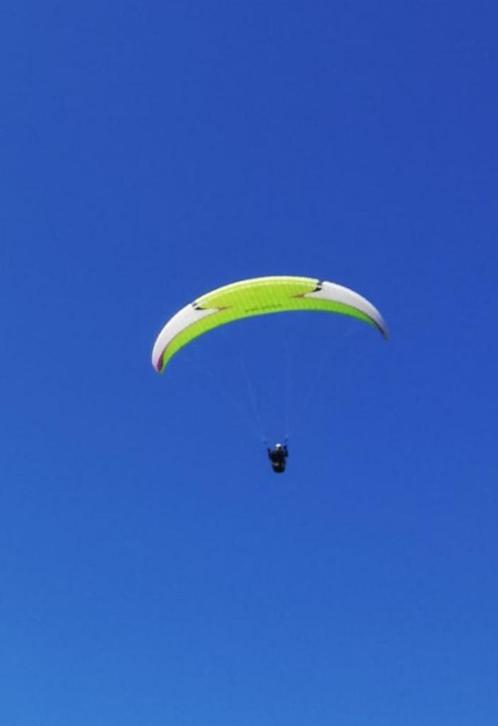 Glijscherm Paraglider Parapante Niviuk Ikuma, Sport en Fitness, Zweefvliegen en Paragliding, Gebruikt, Scherm, Ophalen