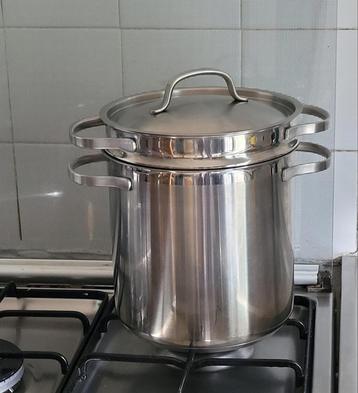 Roestvrijstalen stoofpot van 5 liter beschikbaar voor biedingen