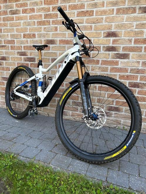 Scott Genius eRIDE 900 TUNED Medium, Fietsen en Brommers, Fietsen | Mountainbikes en ATB, Zo goed als nieuw, Overige merken, Fully