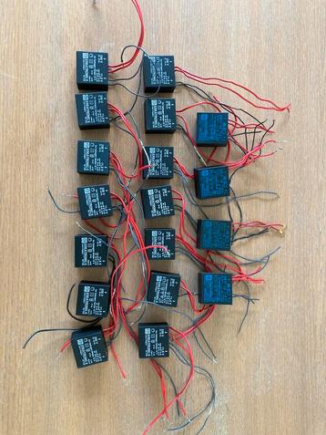 ELEKTRONISCHE TRANSFO’S, Enlèvement ou Envoi, Comme neuf
