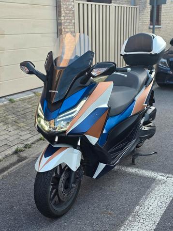 honda forza 125cc 2016  beschikbaar voor biedingen