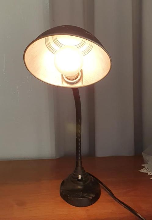 Lampe de bureau industrielle ERPE modèle 40 Made Belgium '30, Antiquités & Art, Antiquités | Éclairage, Enlèvement ou Envoi