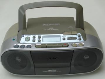 Stereo Radio - CD - Cassette Recorder SONY Model CFD-S03CPL