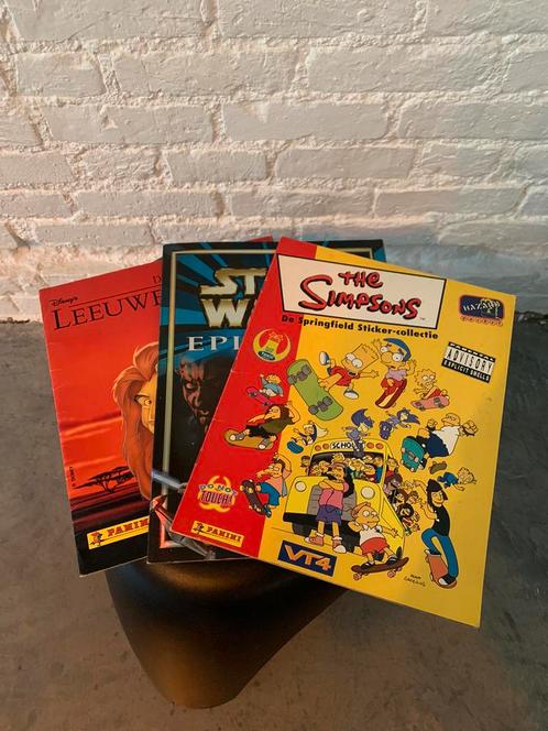 Lot 3 stickeralbums:the Simpsons,Star Wars&de Leeuwenkoning, Collections, Autocollants, Comme neuf, Bande dessinée ou Dessin animé